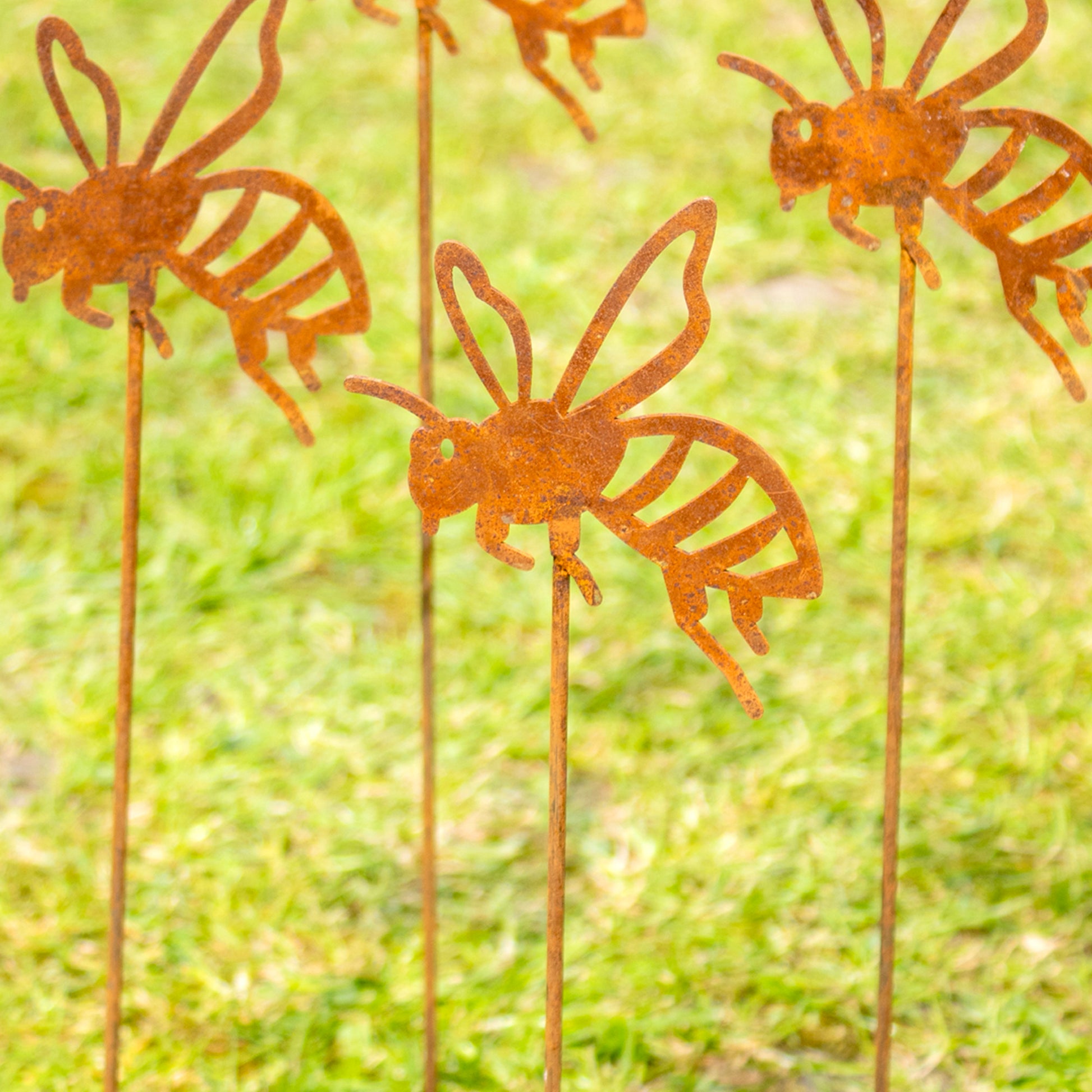 Rusty Birds Nest Gartenstecker