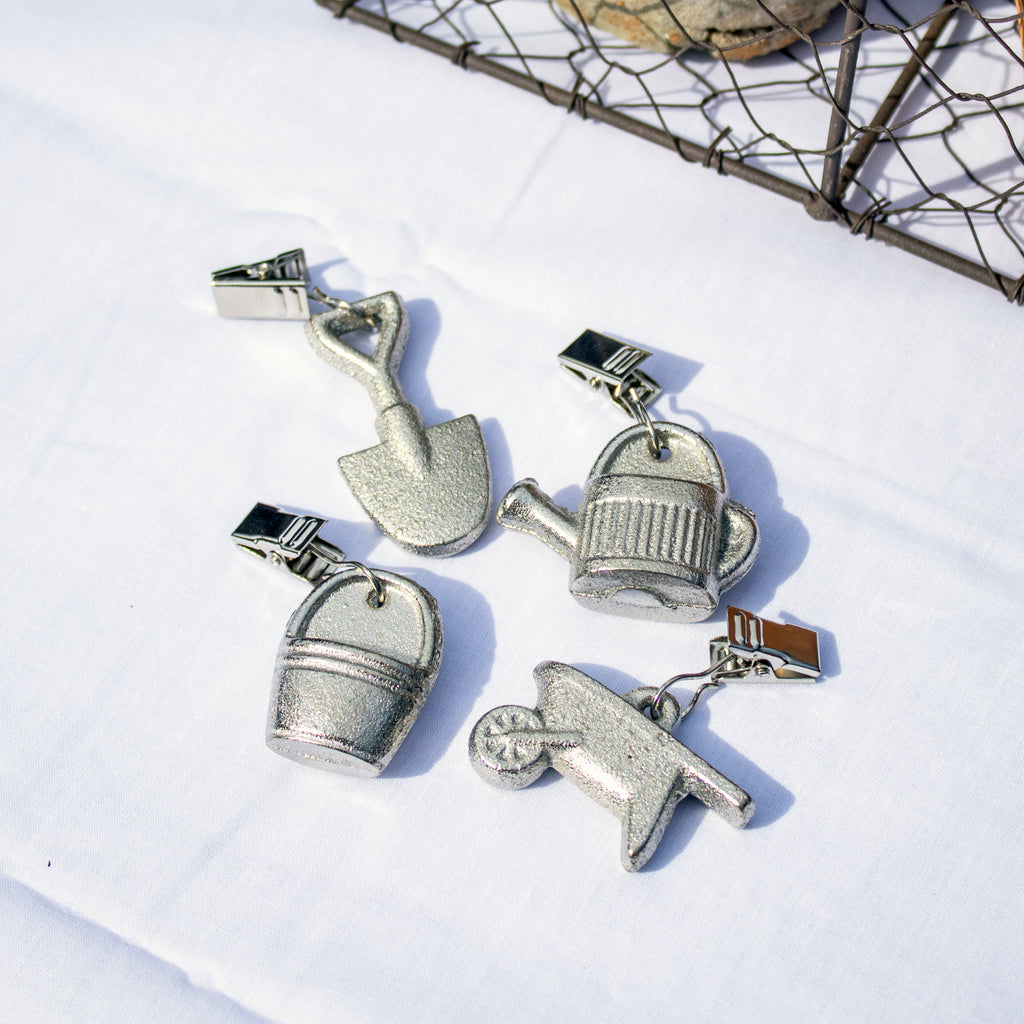 Set Of 4 Garden Tools Tablecloth Weights