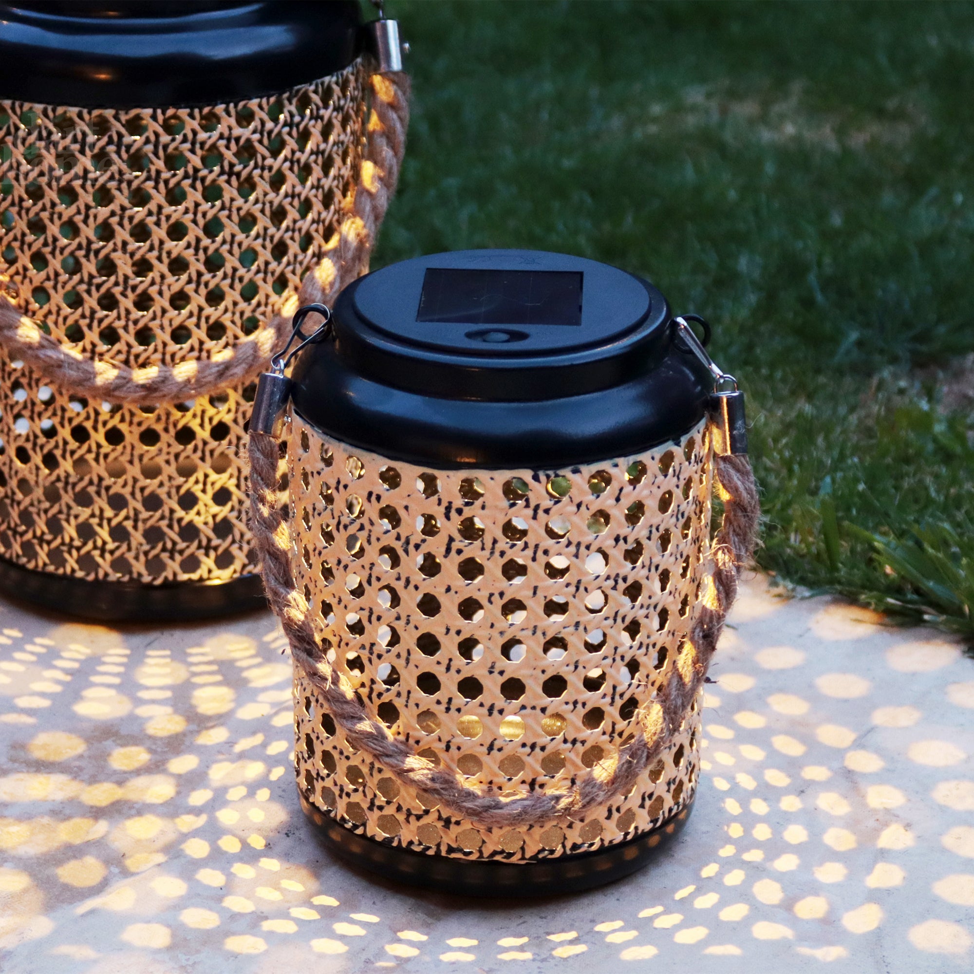 Solar Rattan Table Lights Darthome Metal Rattan Style Solar Lanterns