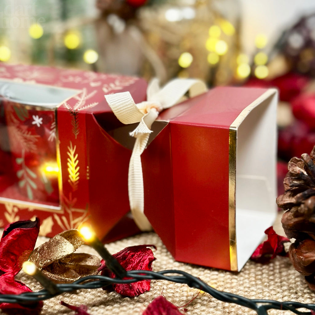 Red Christmas Cracker Scented Votive Candles Set