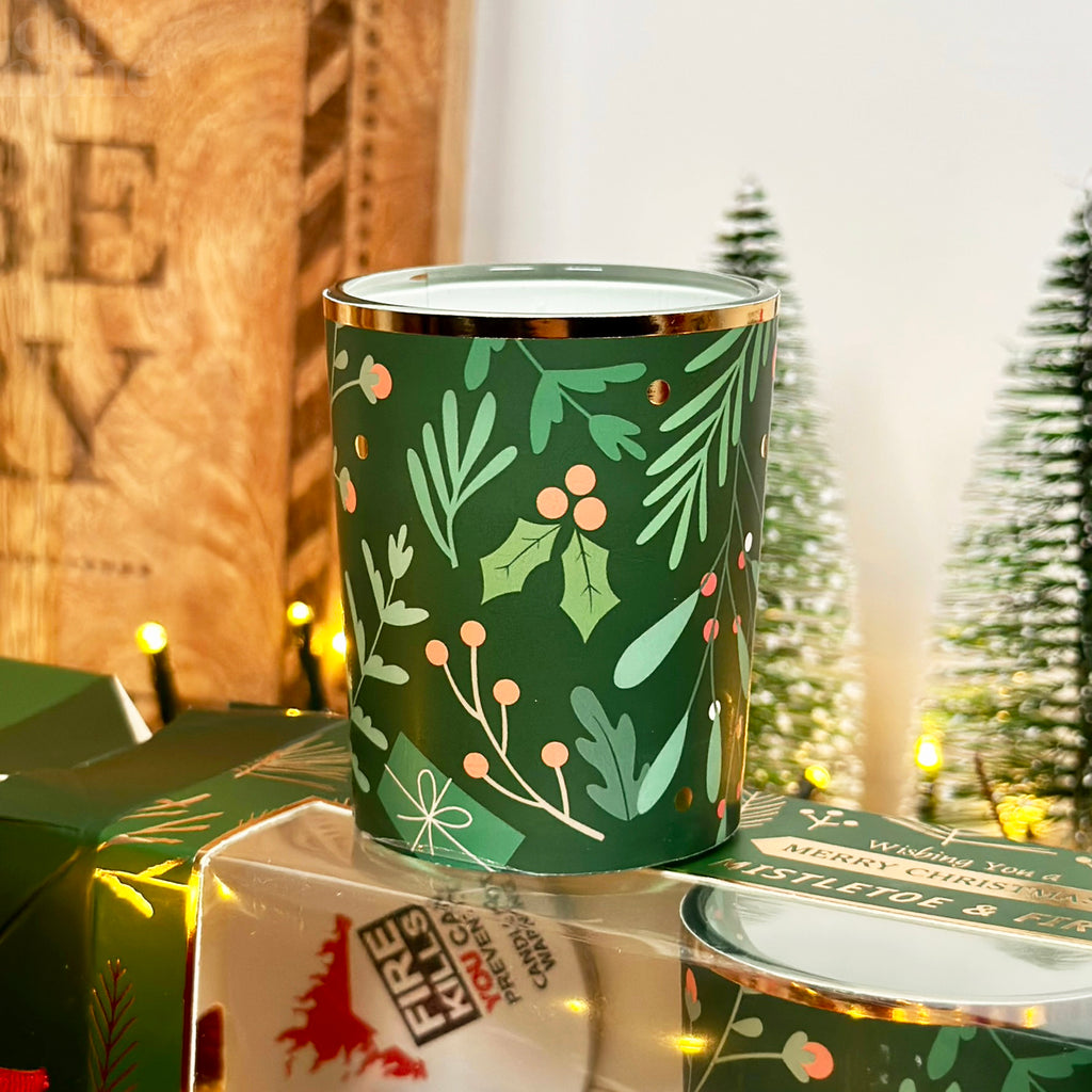 Green Christmas Cracker Scented Votive Candles Set