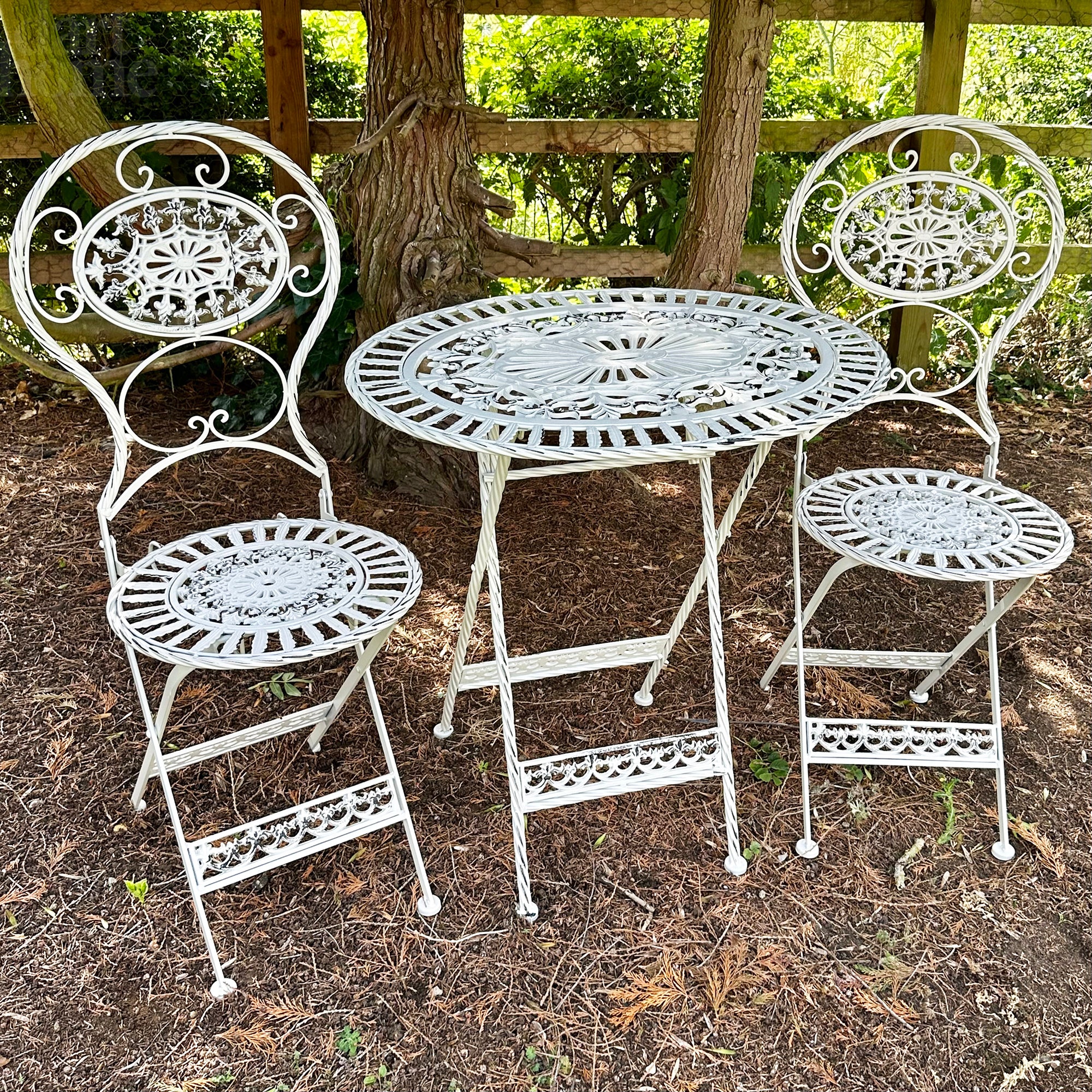 3pc White Oval Garden Bistro Set