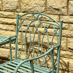 Pistaziengrüne Garten-Begleitsitze