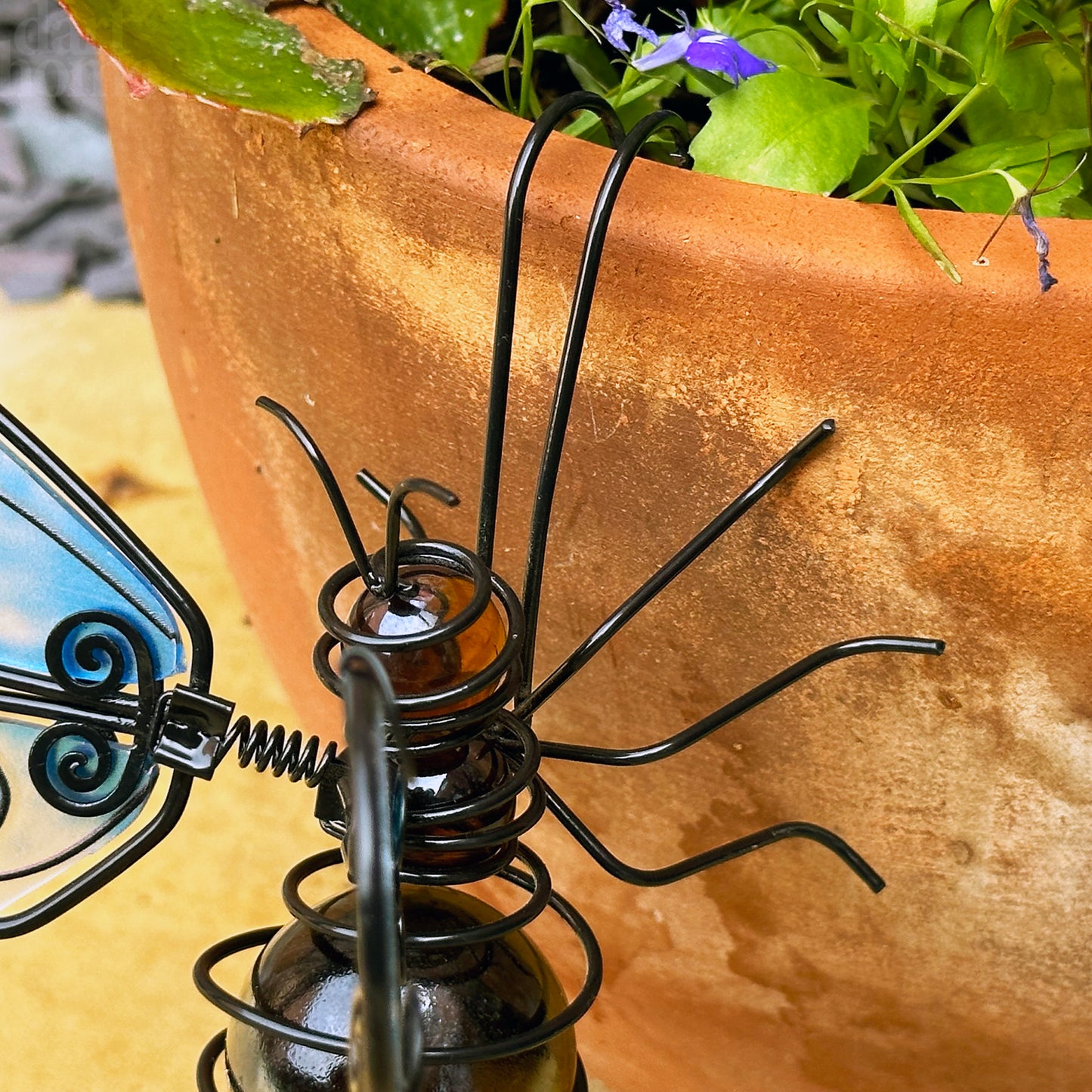 Blue Honey Bee Pot Hanger