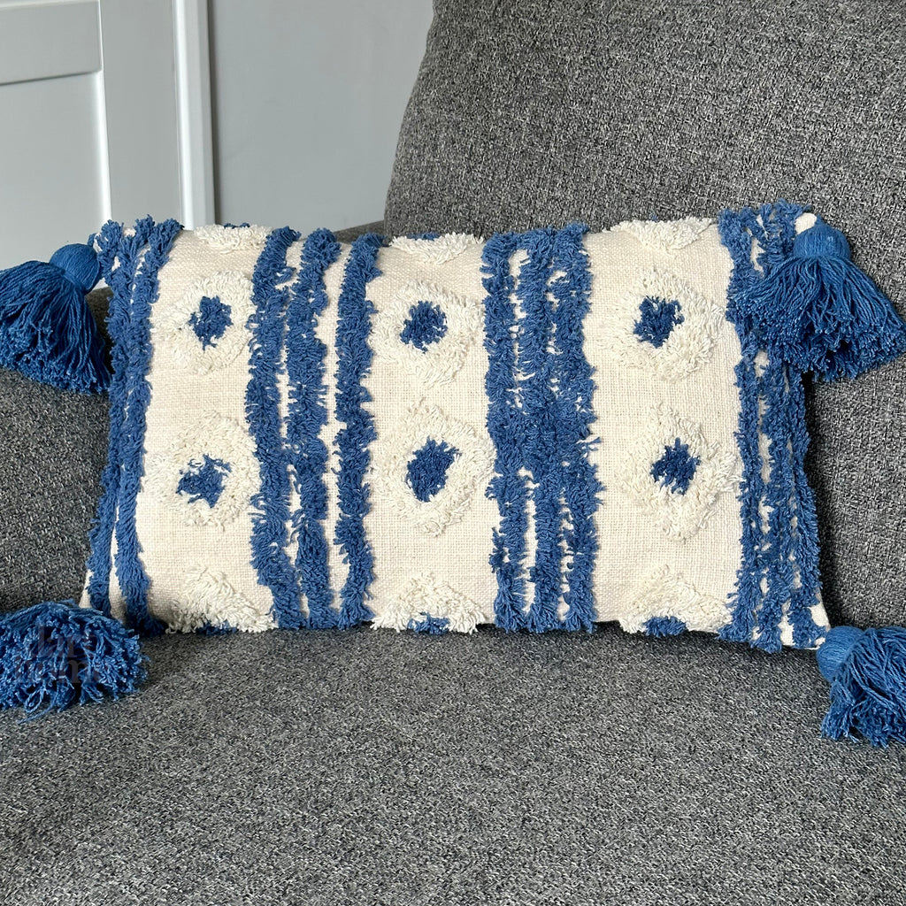 Blau getuftetes Aztekenkissen