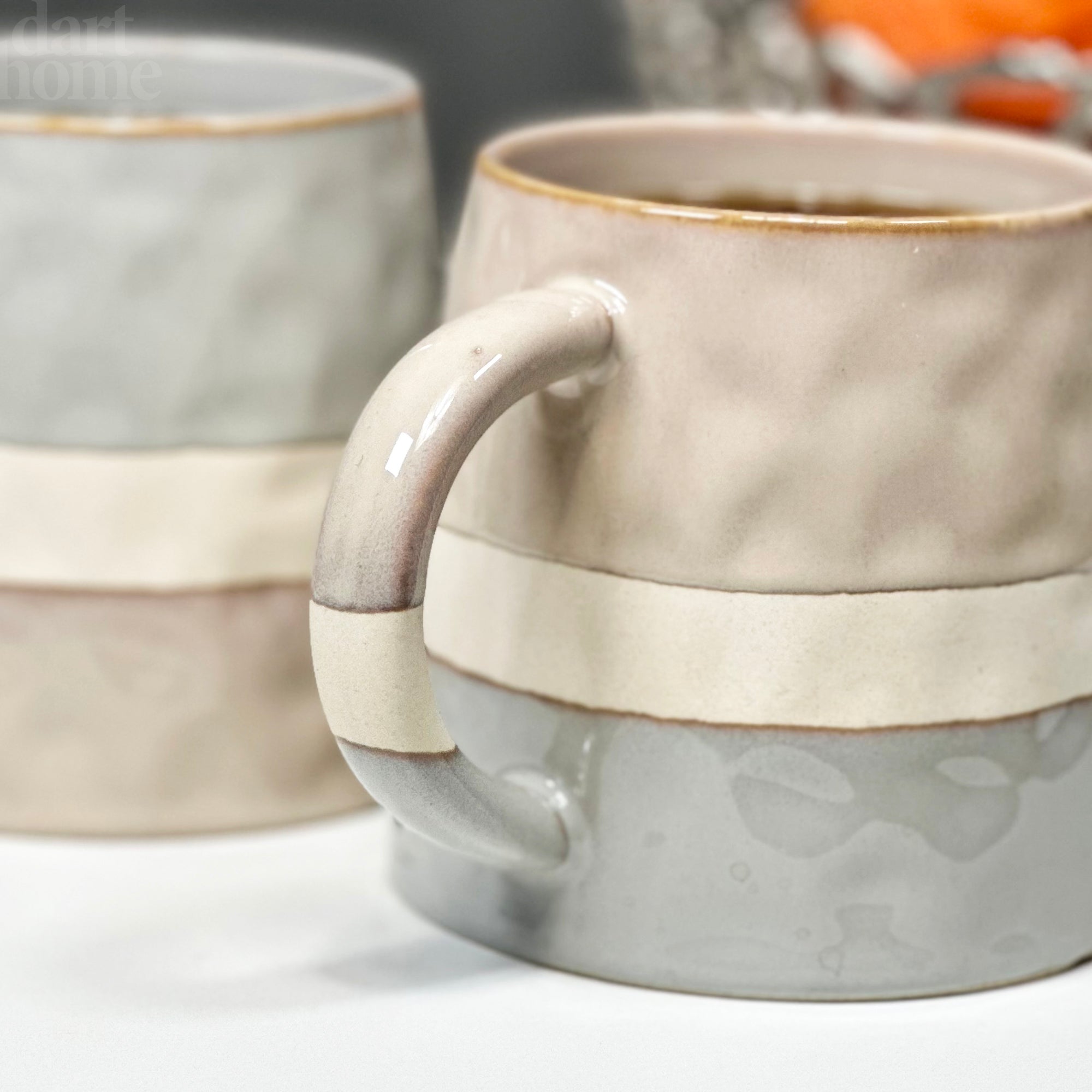 Set Of 2 Two Tone Reactive Glaze Mugs 450ml