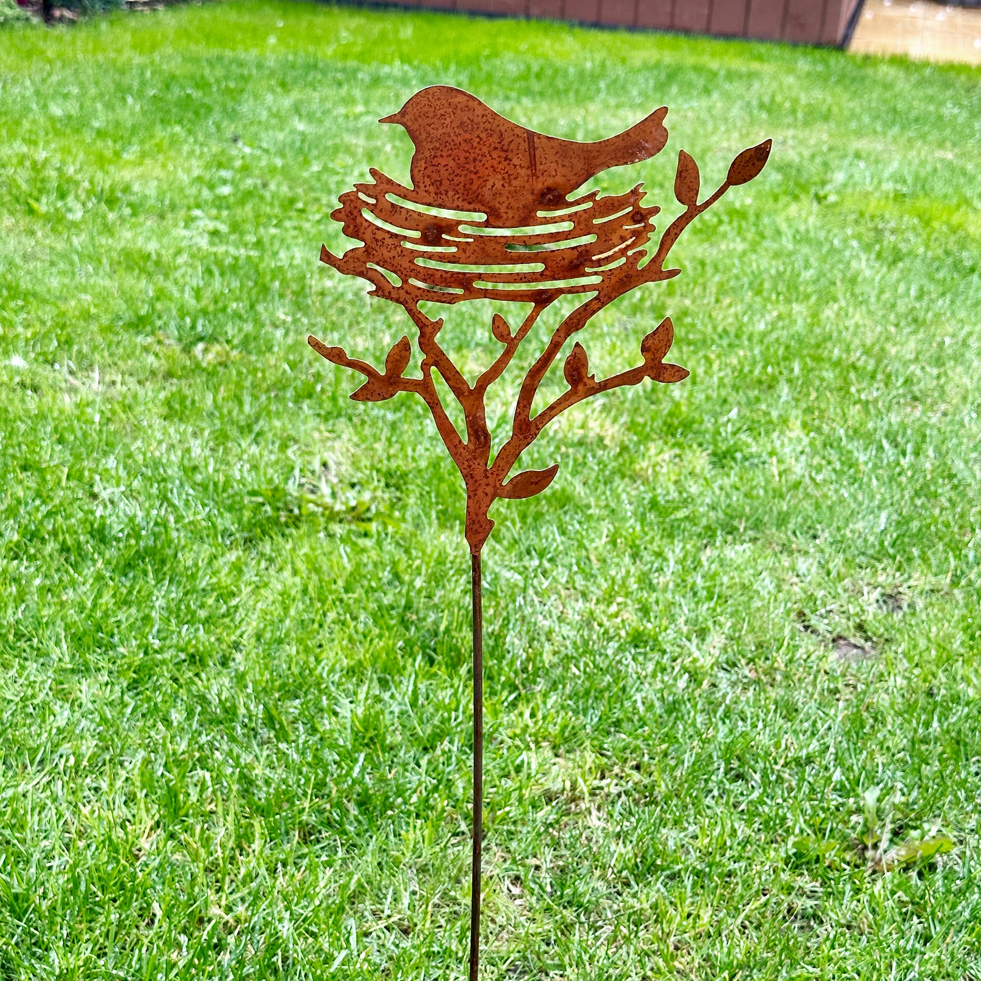 Rusty Birds Nest Garden Stake