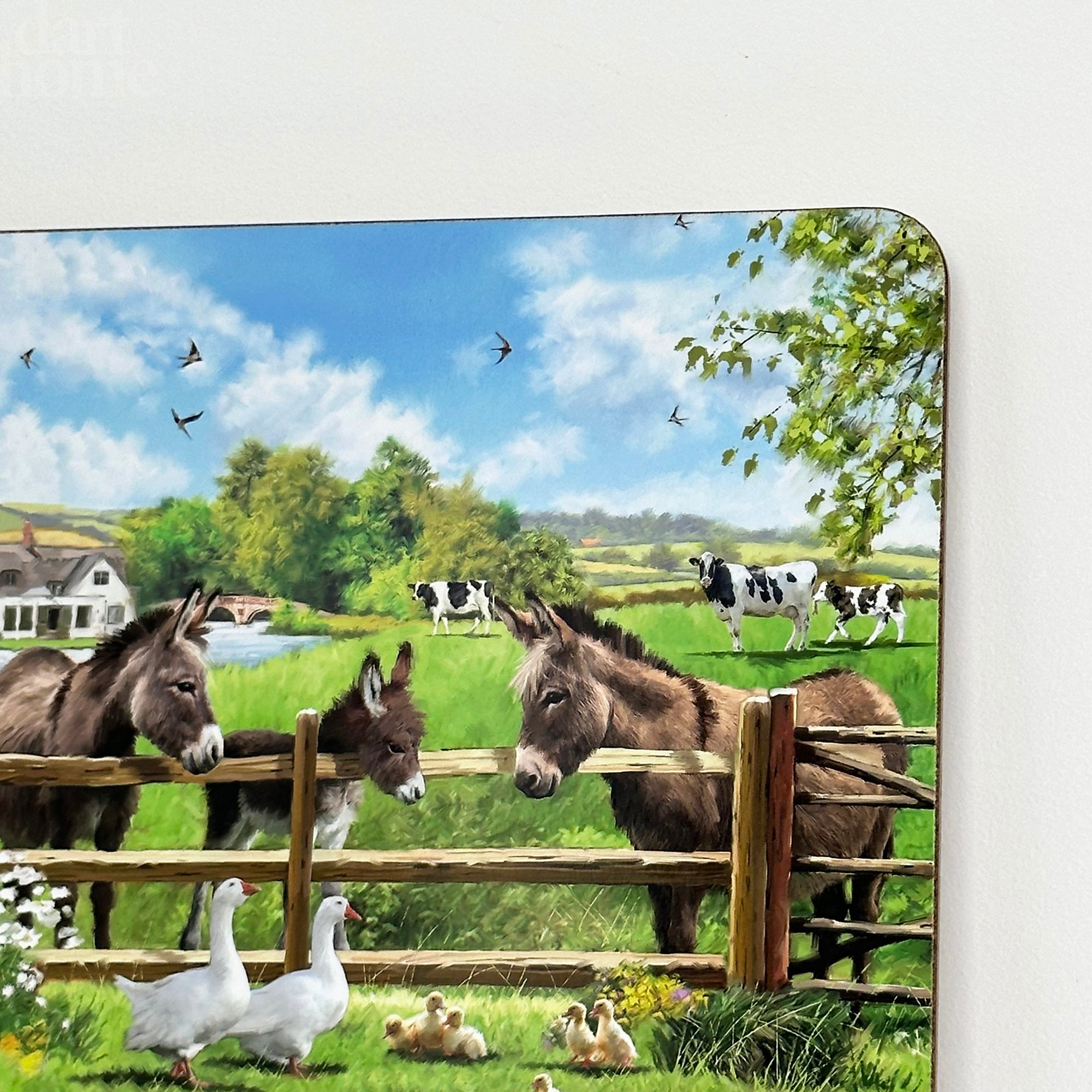 Set mit 8 Tischsets und Untersetzern „Donkey Farm“.