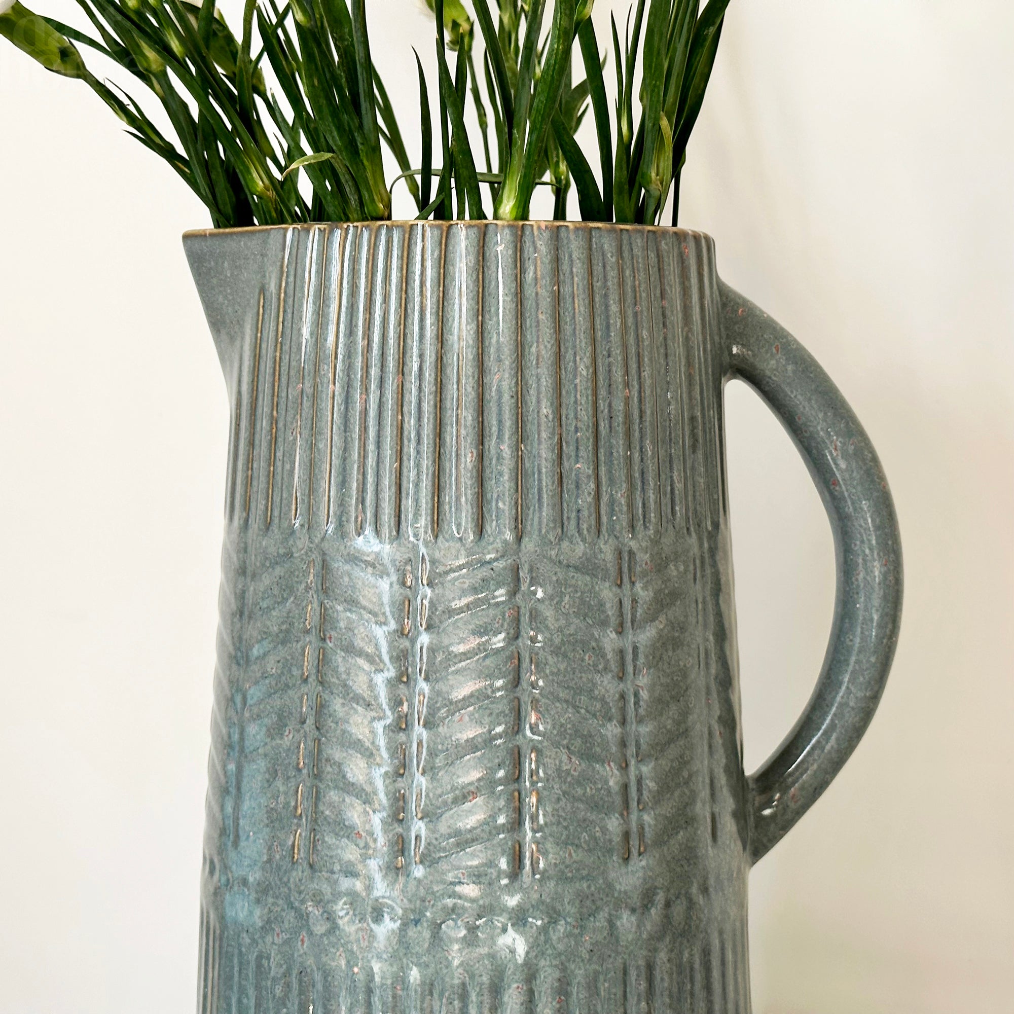 Große blau gemusterte Krugvase