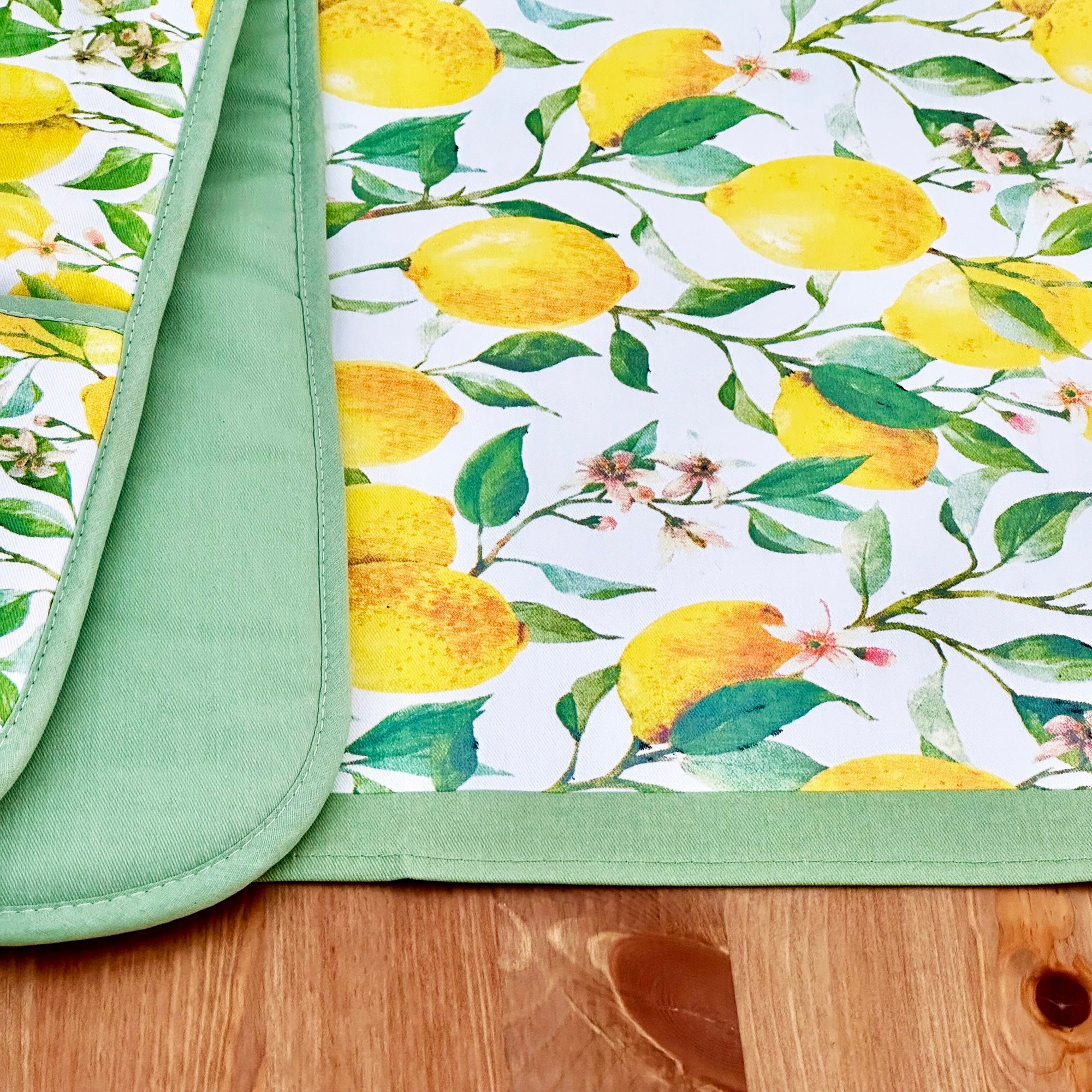 Lemon Grove Oven Glove And Tea Towel Set