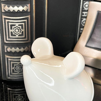 Weiße Maus-Figur aus Keramik