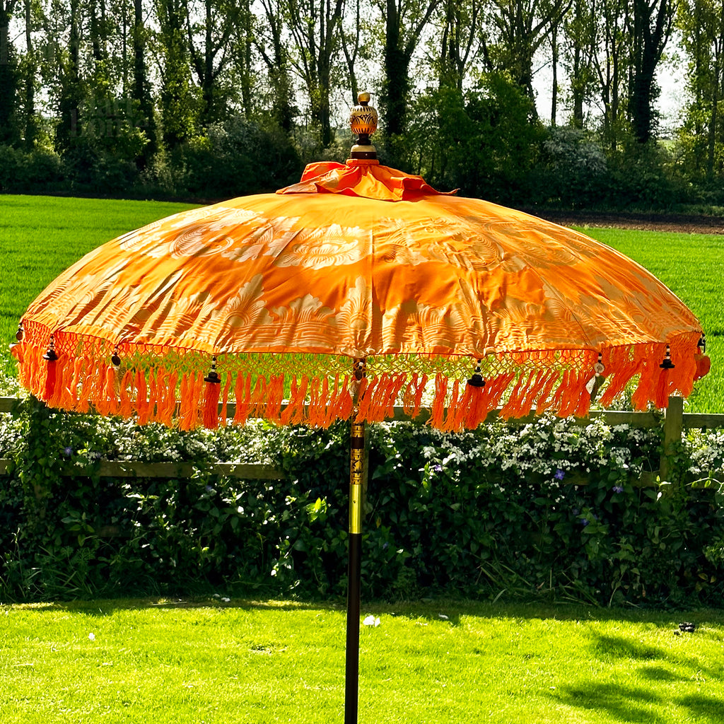 Orangefarbener und goldener Bali-Sonnenschirm, 2 m