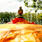 Orangefarbener und goldener Bali-Sonnenschirm, 2 m