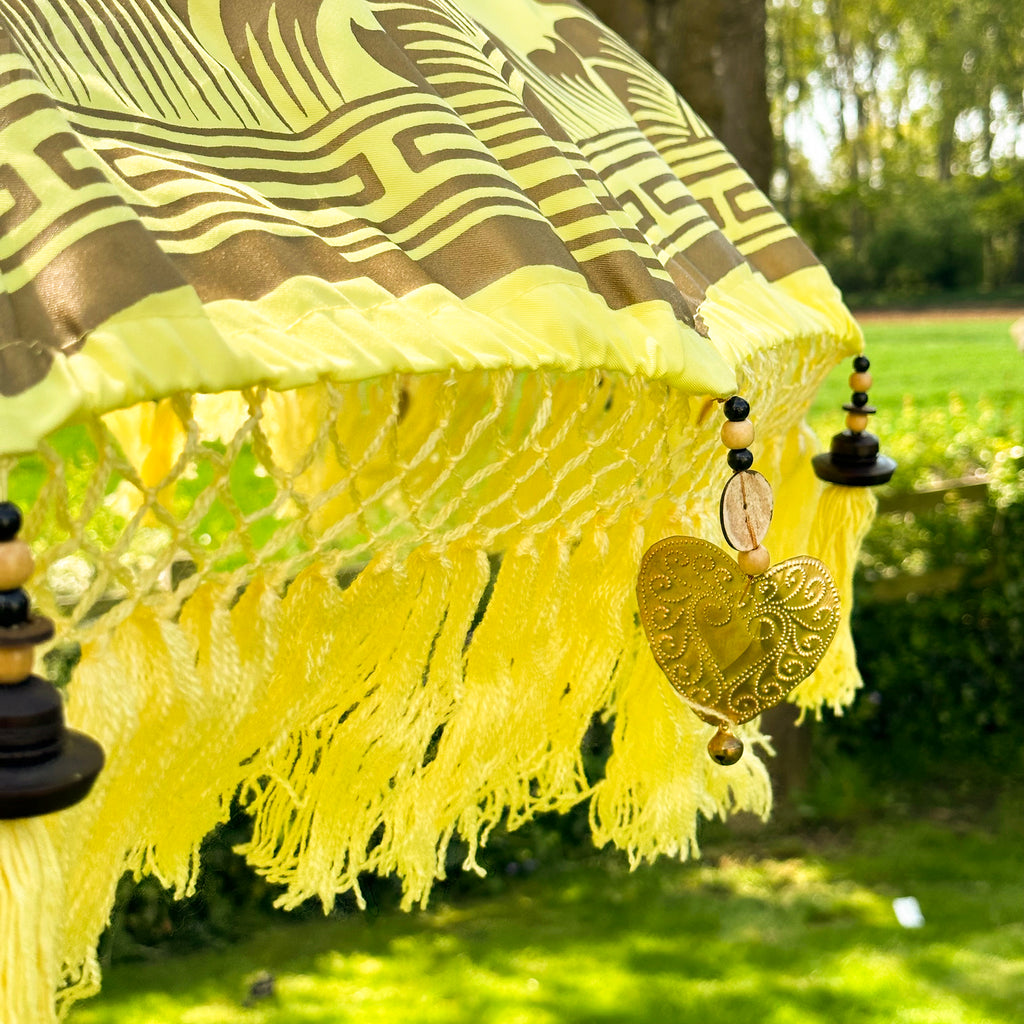 Gelber und goldener Bali-Sonnenschirm, 2 m