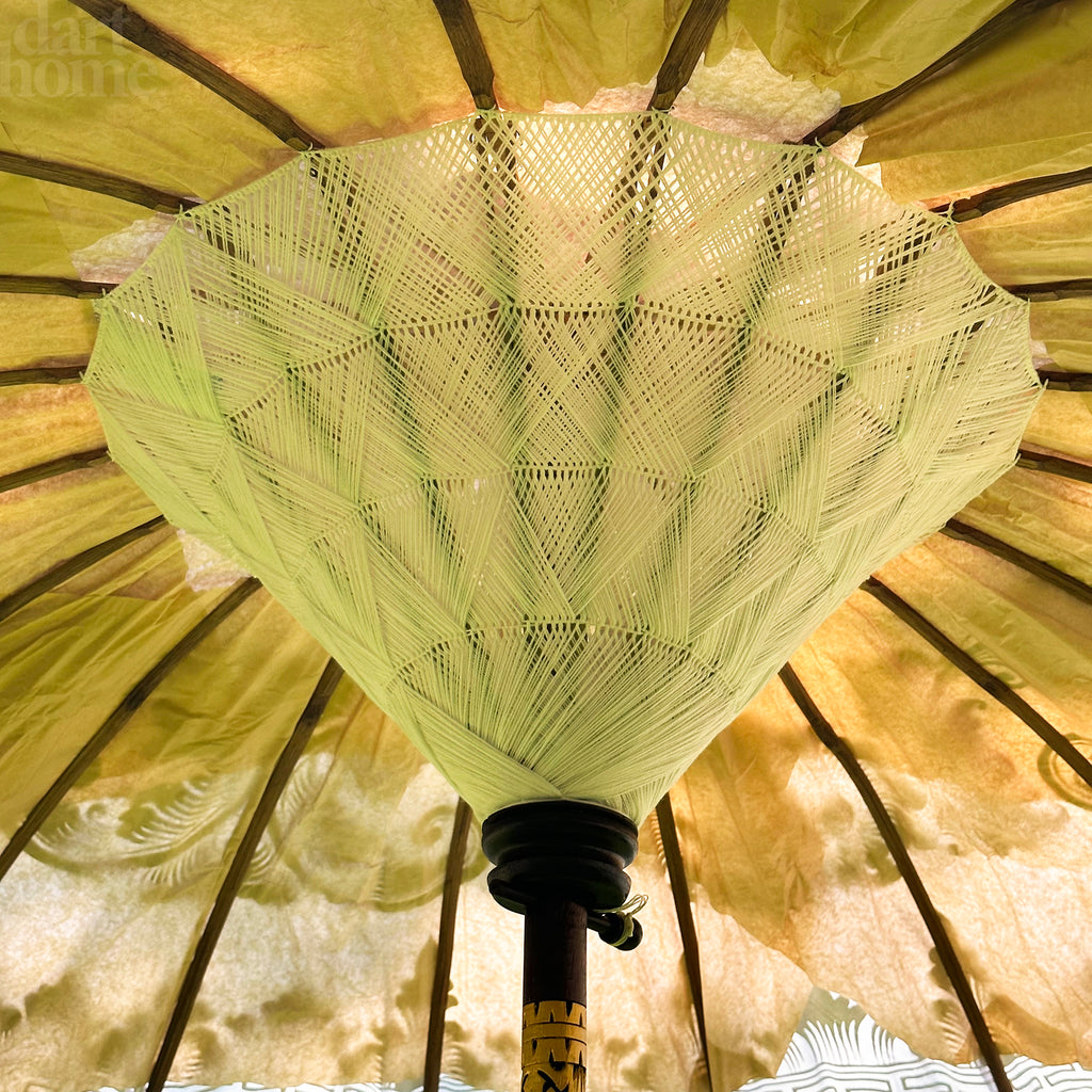 Weißer und goldener Bali-Sonnenschirm, 2 m