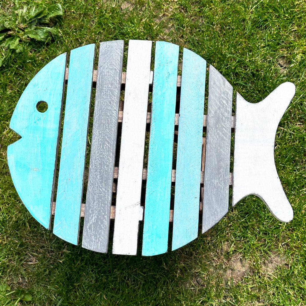 Wooden Folding Fish Table