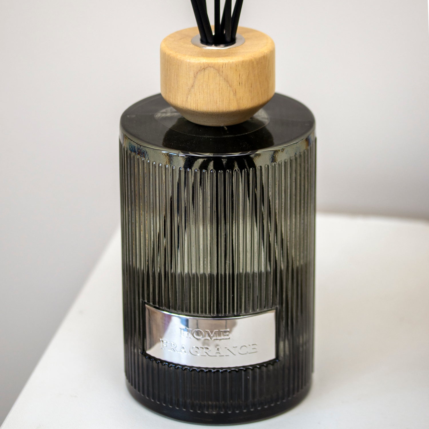 Ribbed Glass 1000ml Sandalwood Reed Diffuser