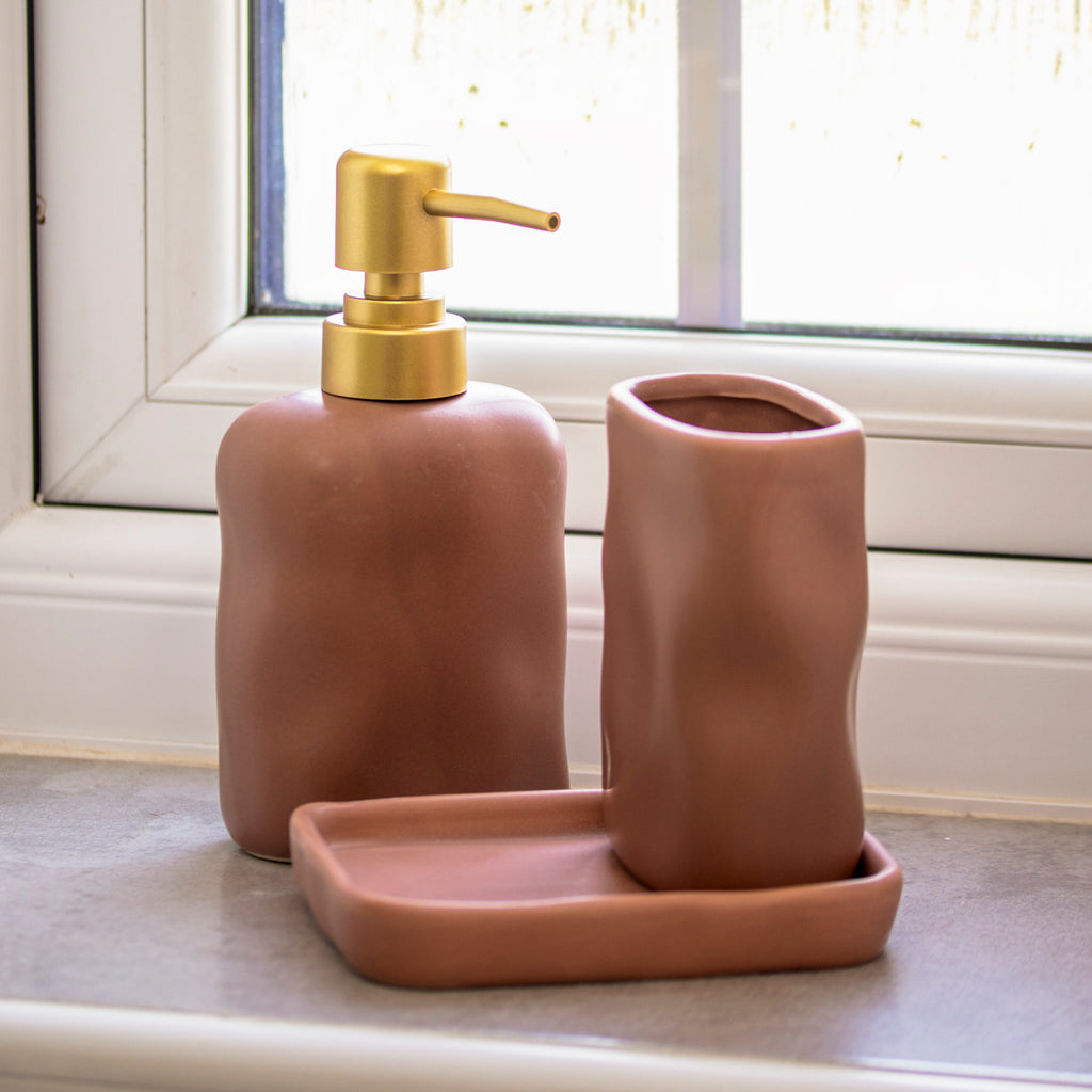 3 Piece Brown Ripple Stoneware Bathroom Accessories Set