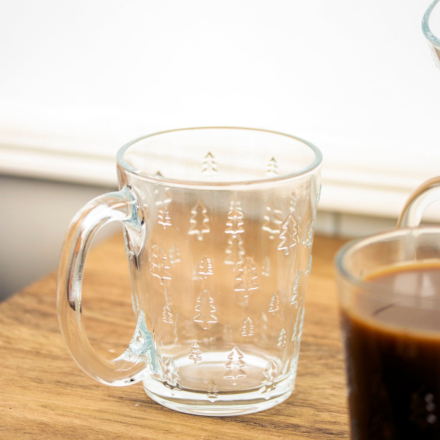Set Of 4 Embossed Christmas Tree Glass Mugs