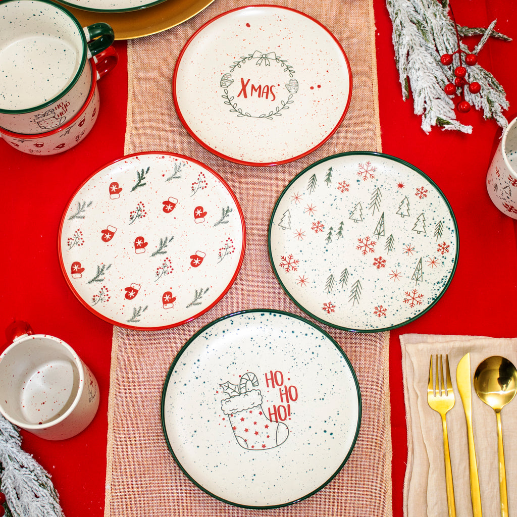 Set Of 4 Speckled Festive Christmas Side Plates