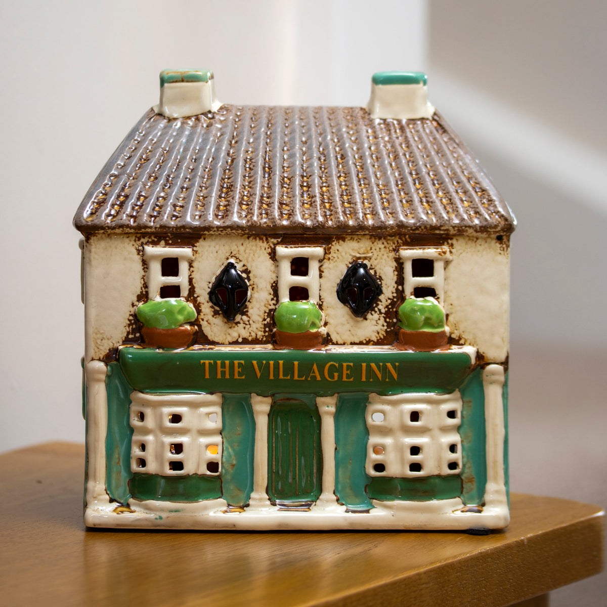 Ceramic Village Inn Pub Tealight Candle Holder