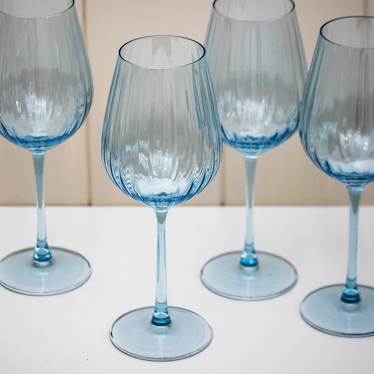 Set Of 4 Blue Ribbed Stemmed Wine Glasses