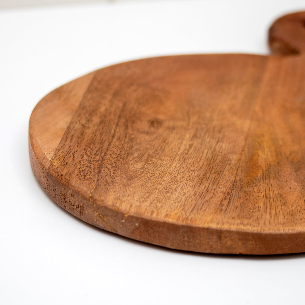 Round Mango Wood Chopping Board With Antler Handle