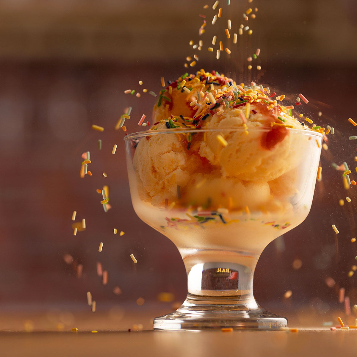 Set Of 4 Tulip Glass Sundae Dishes