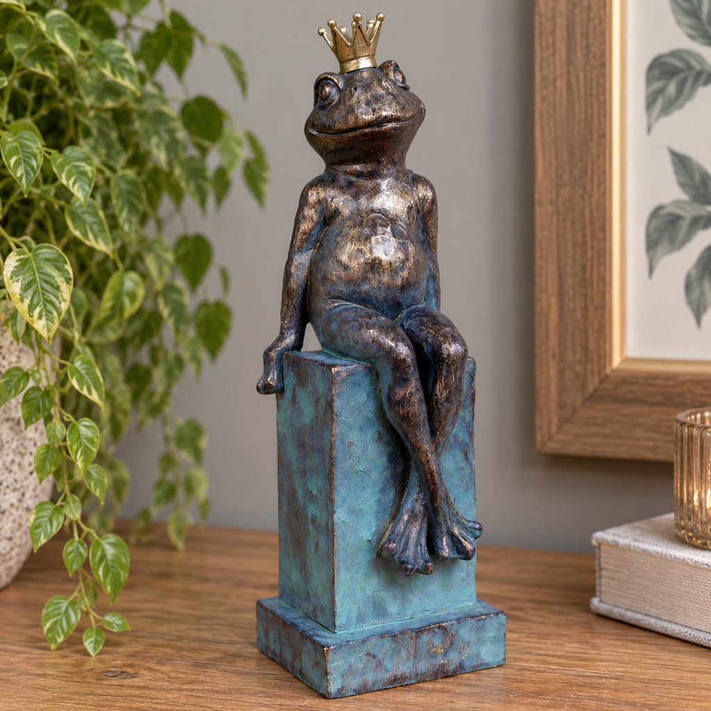 Bronze Crowned Frog On Column Ornament