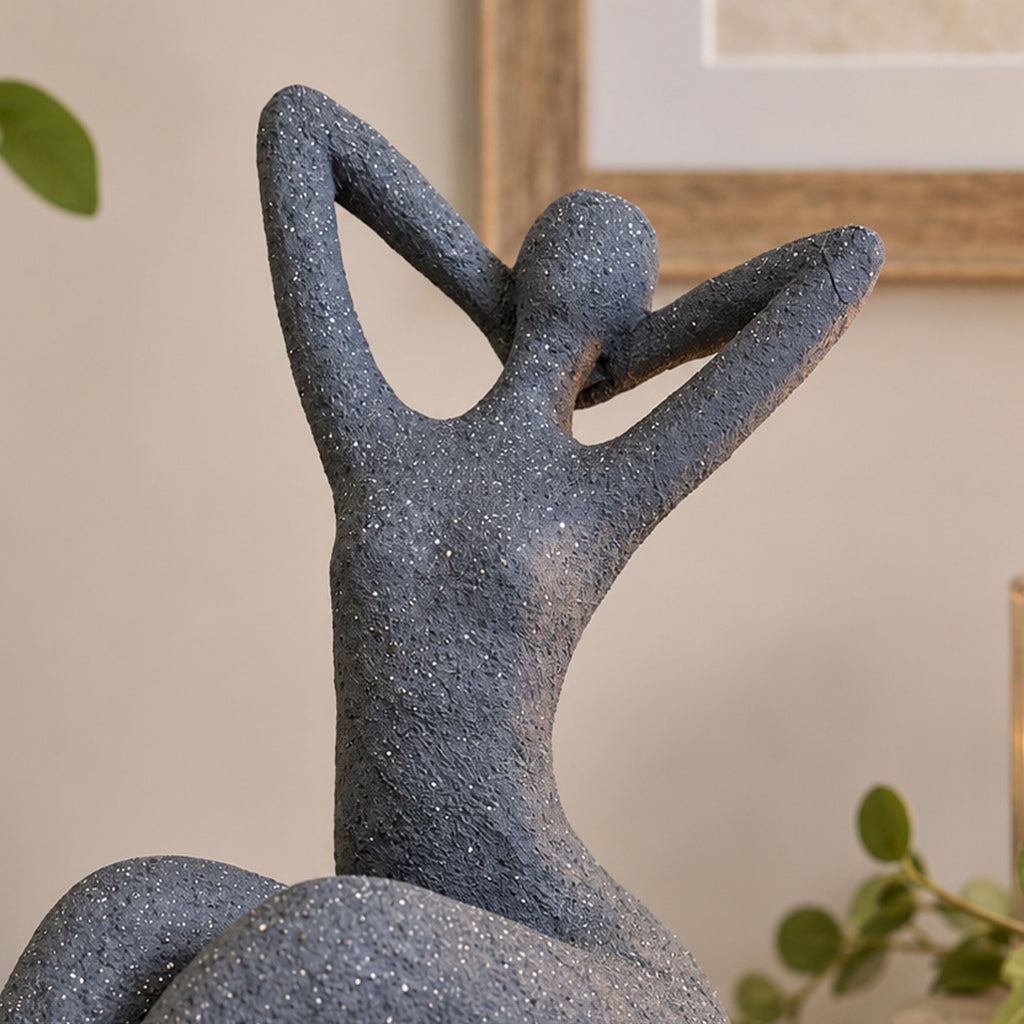 Abstract Relaxing Curvy Lady Ornament
