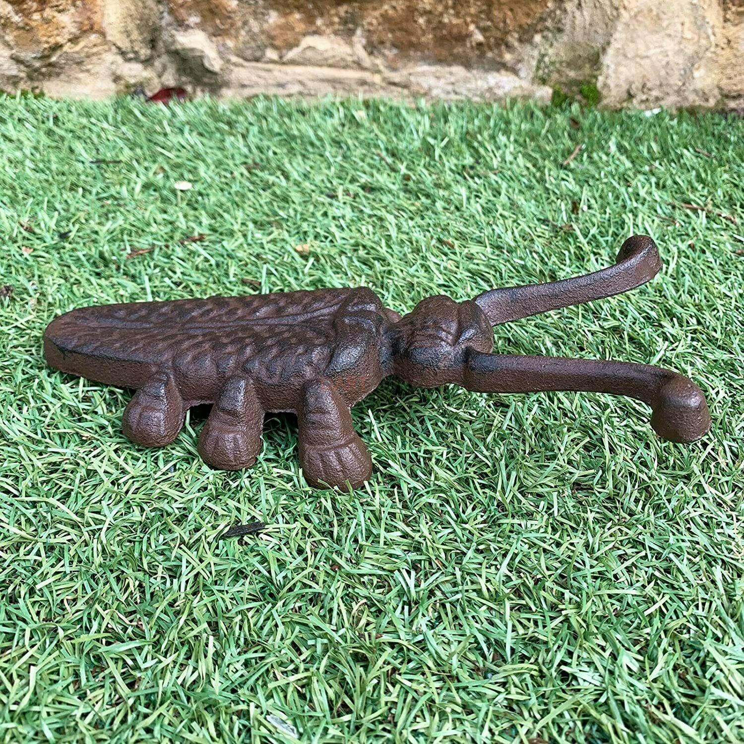 Schwarzer Käfer-Stiefelknecht aus Gusseisen