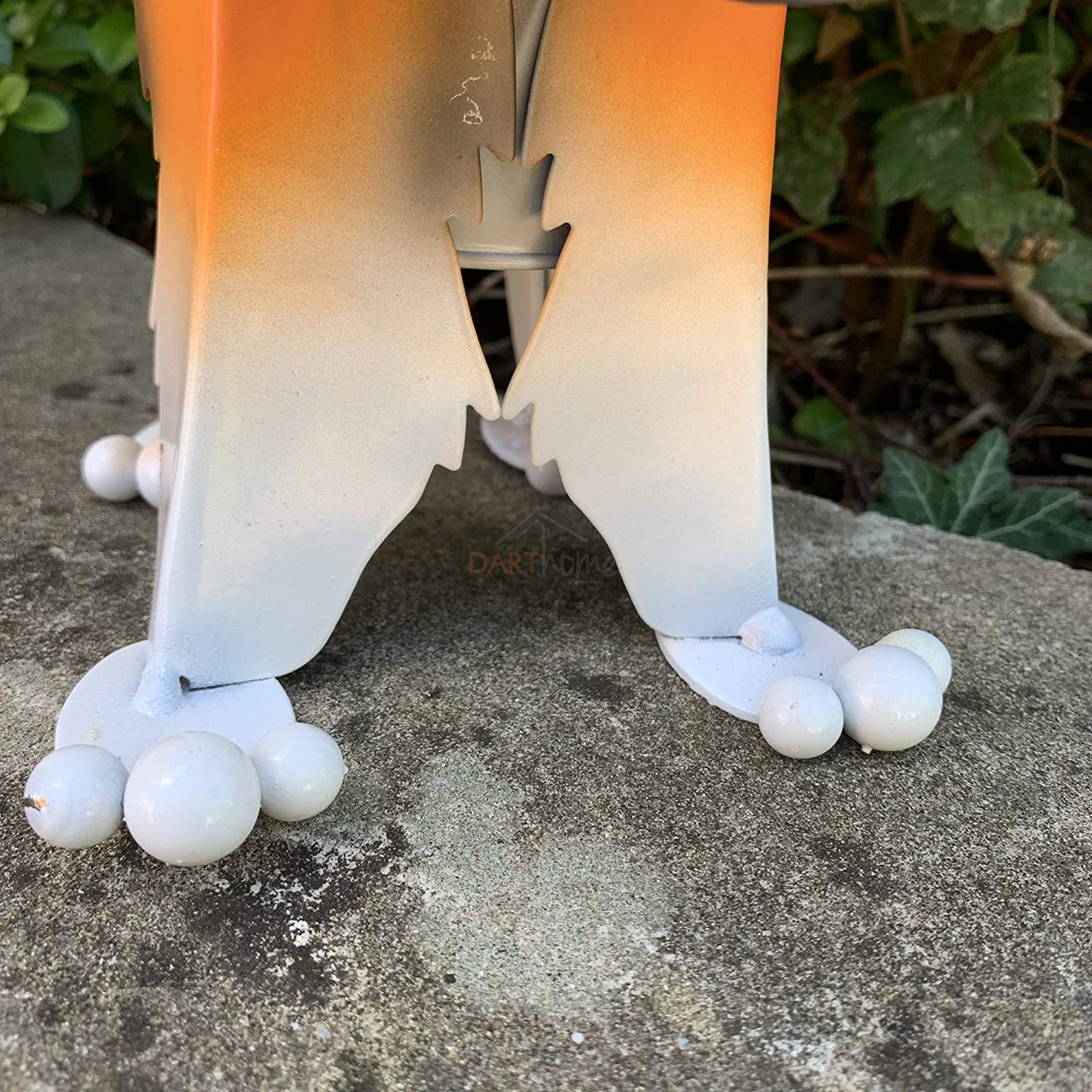 Metal Wobbly Beagle Dog Planter