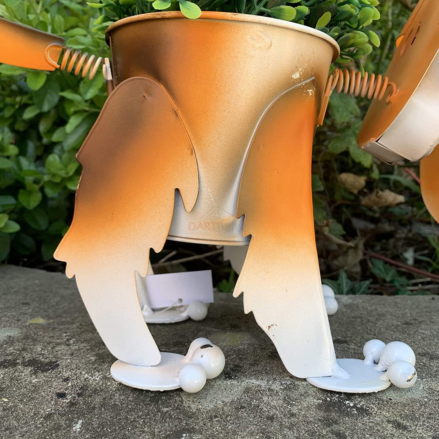 Metal Wobbly Beagle Dog Planter