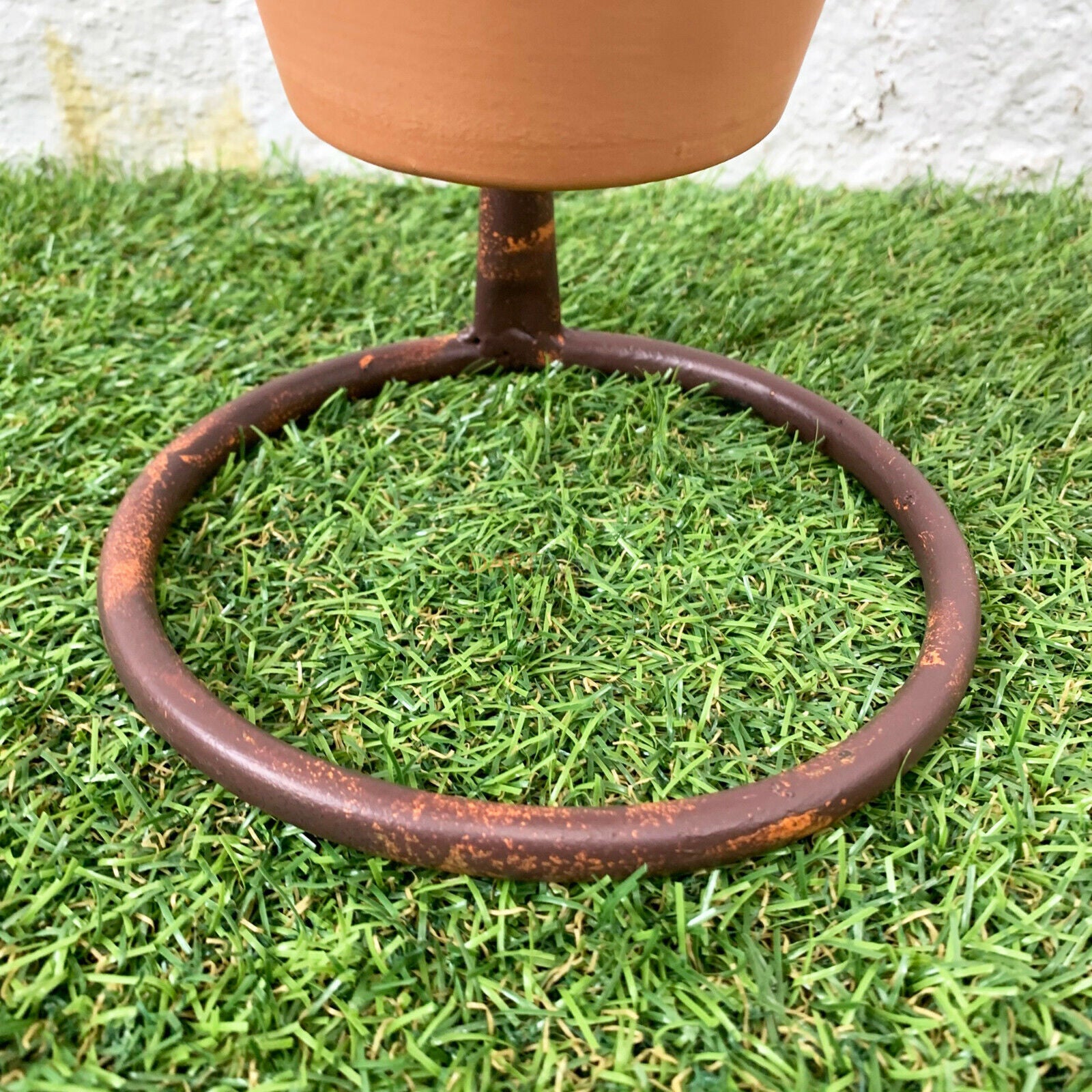 Terracotta Plant Pot With Rake Stand