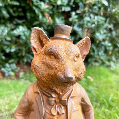 Gartenstatue „Mr. Fox“ aus rostigem Gusseisen, 29 cm