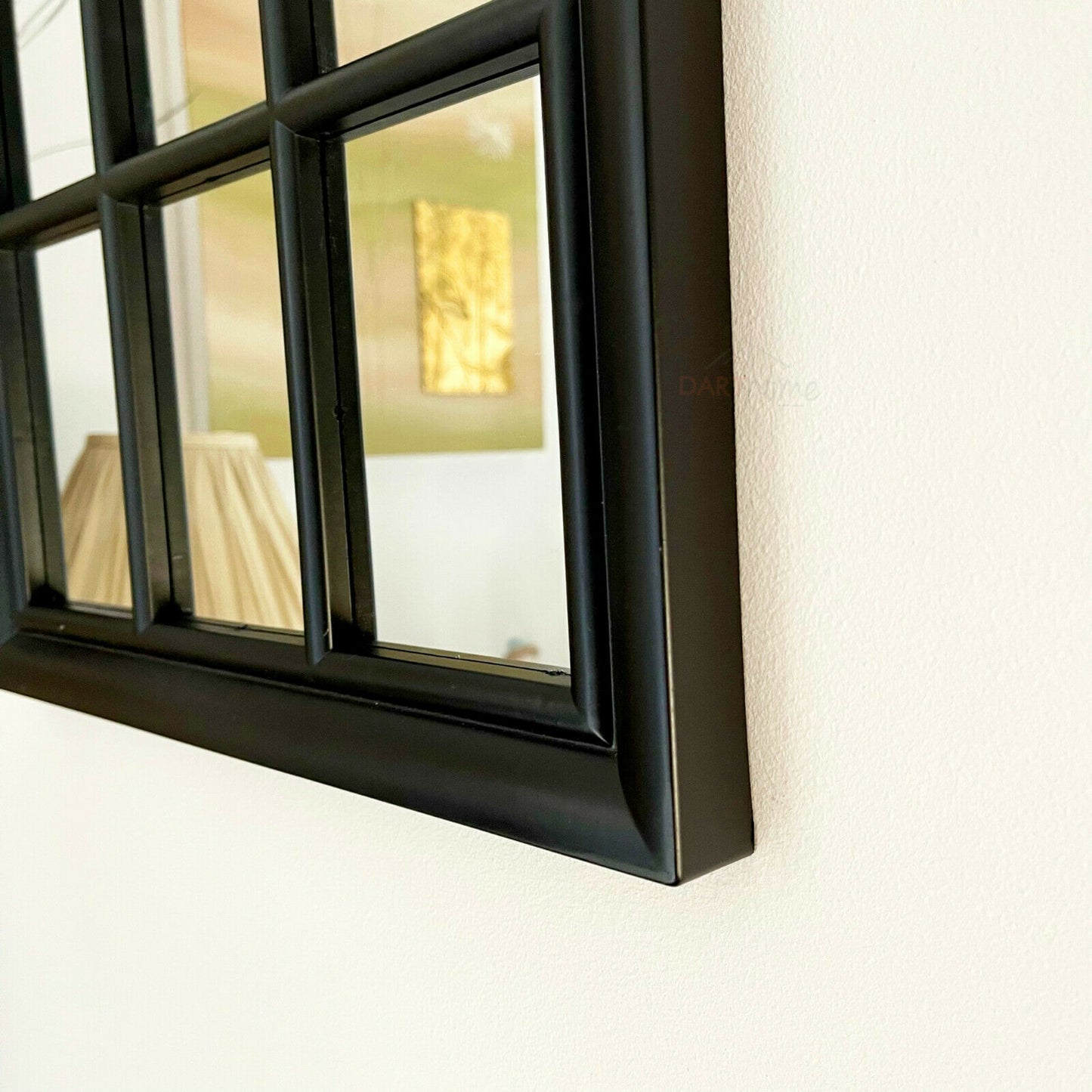 Schwarzer Wandspiegel mit gewölbtem Fenster, 70 cm