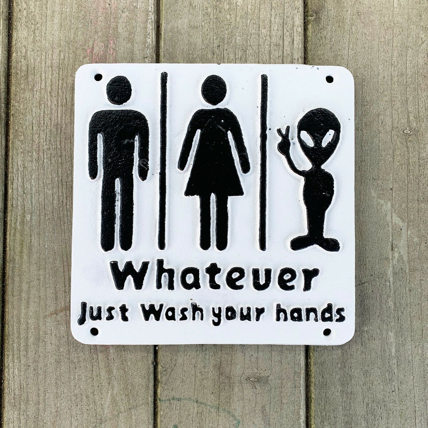 Lustiges Toilettenschild aus Gusseisen – Whatever Just Wash Your Hands