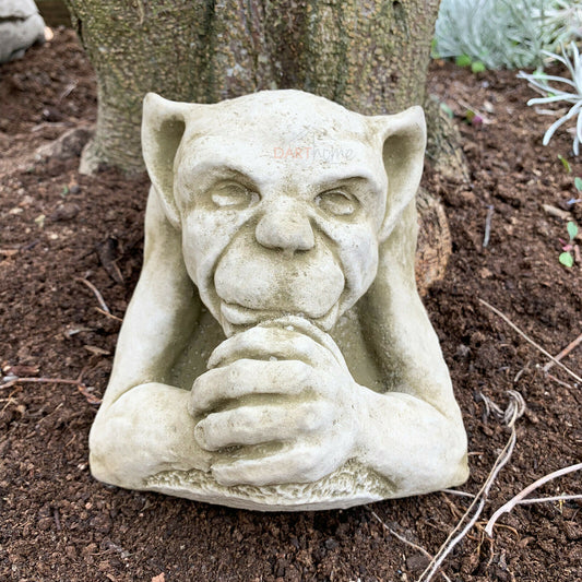 Denkende und starrende Gremlin-Gartenstatue aus Stein, 15 cm