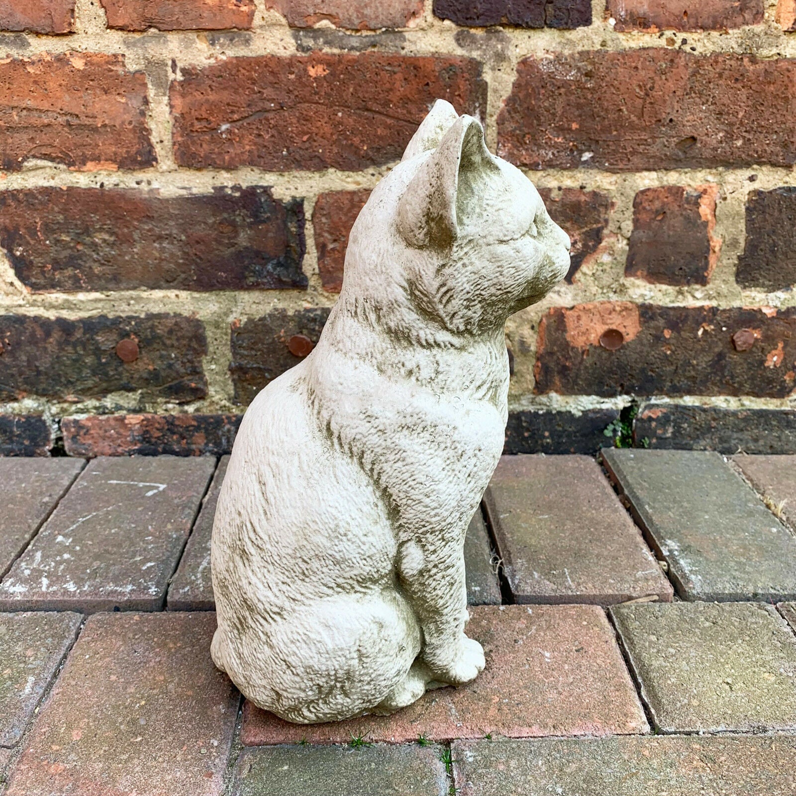 Stone Serene Cat Garden Sculpture 4kg