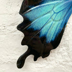Blaue und schwarze Schmetterlings-Wandkunst aus Metall