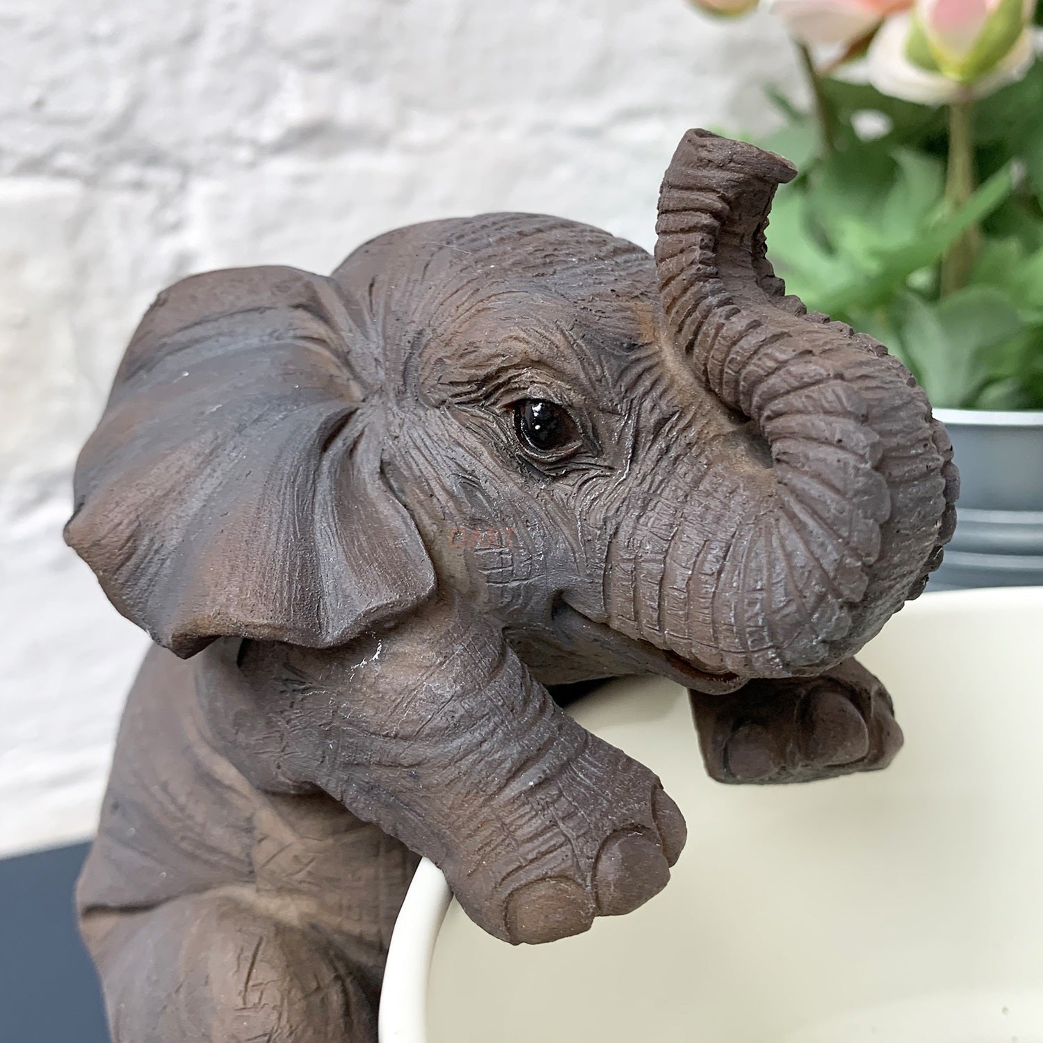 Large Elephant Pot Hanger