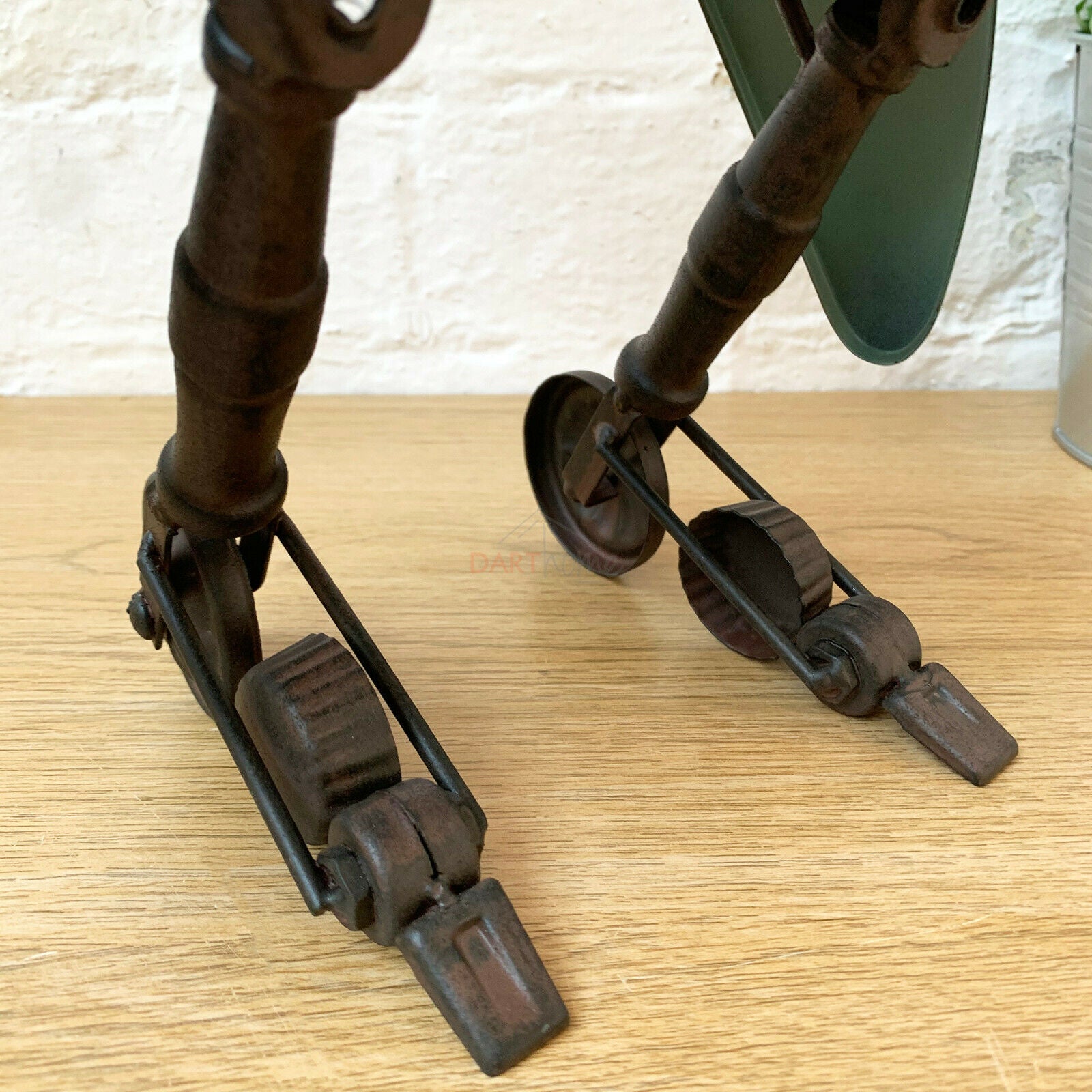 Industrial Robot Clock
