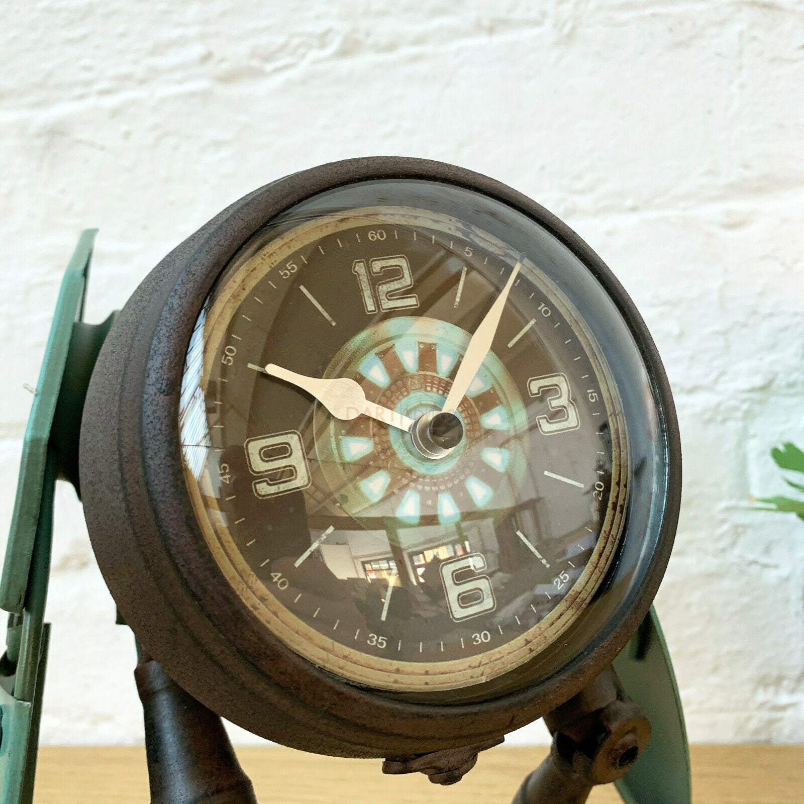 Industrial Robot Clock
