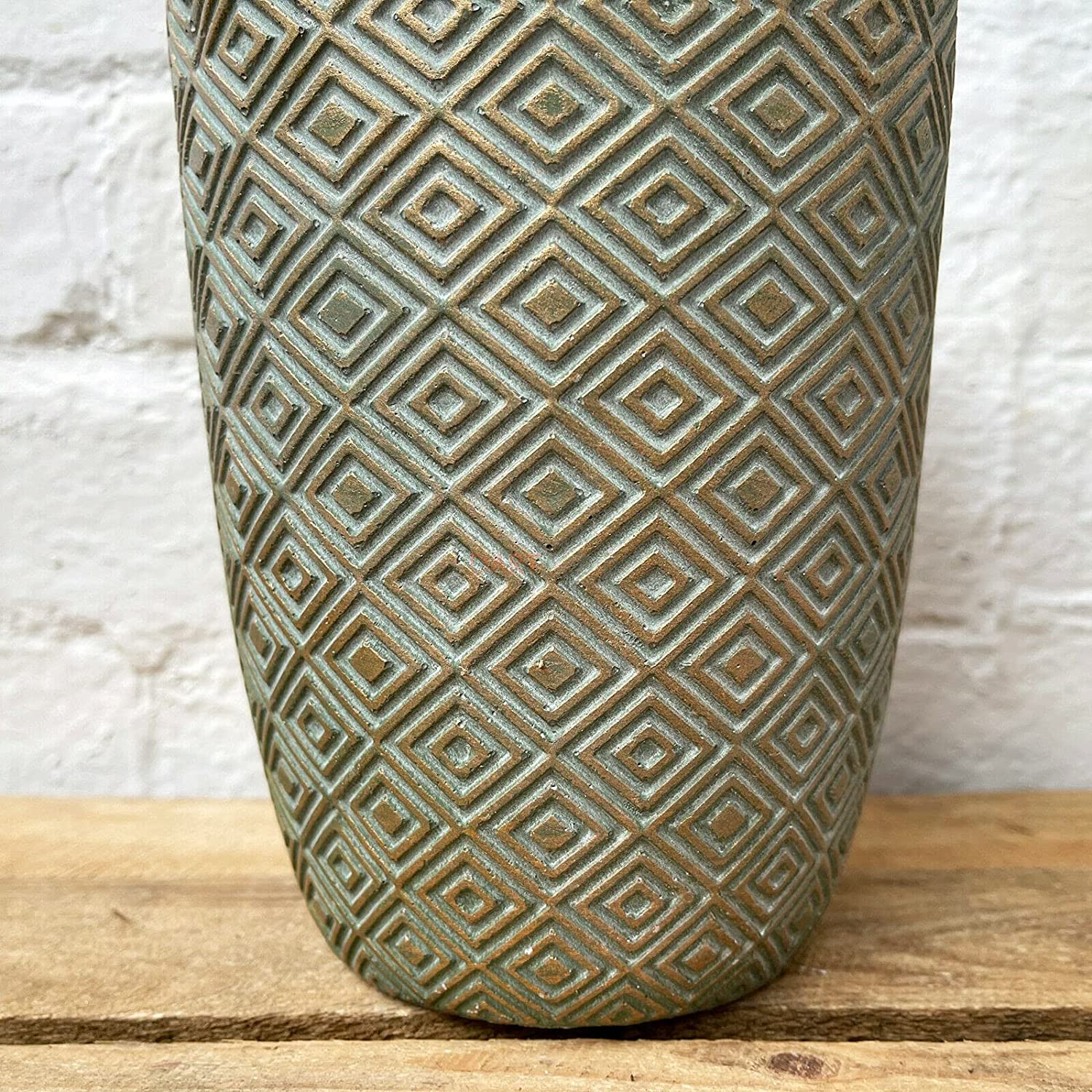 Cement Tall Diamond Plant Pot 20cm - Green & Gold