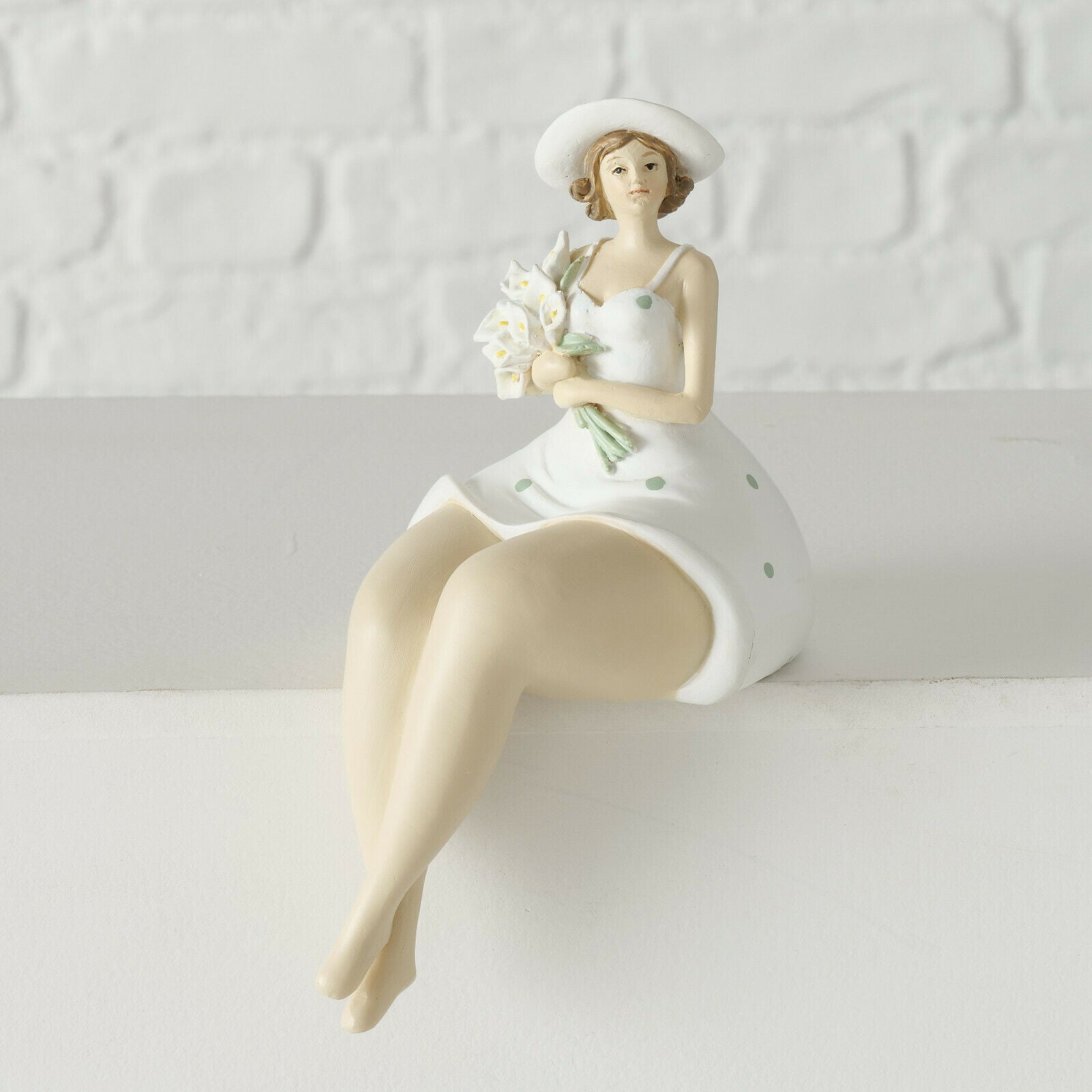 Resin Natural Women Figurines Set Of 2
