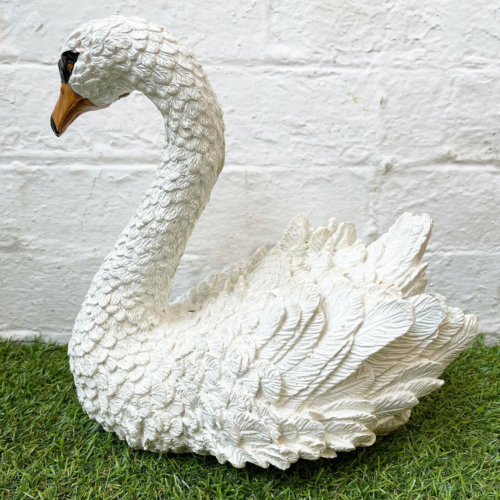 White Swan Garden Ornament