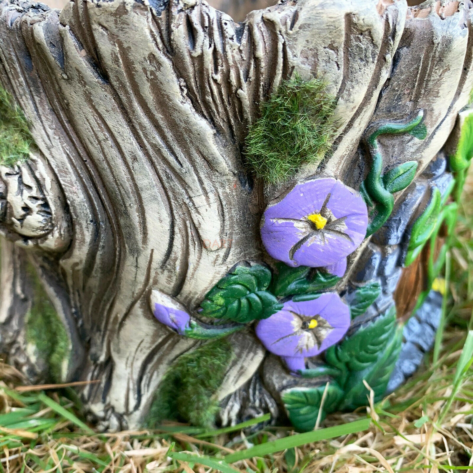 Cement Fairy House Planter 15x12x15cm