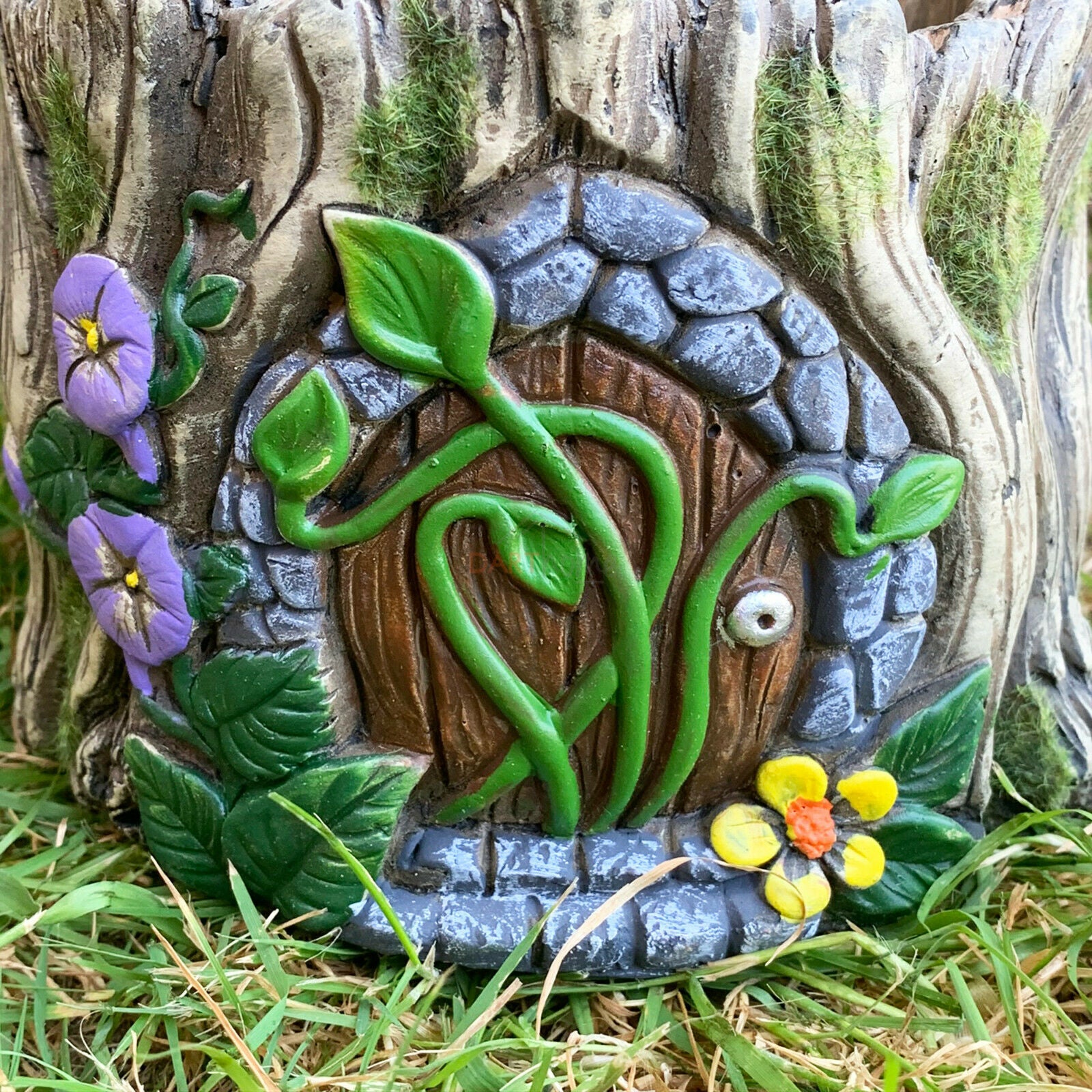 Cement Fairy House Planter 15x12x15cm
