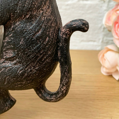 Resin Black Climbing Cat Pot Hanger