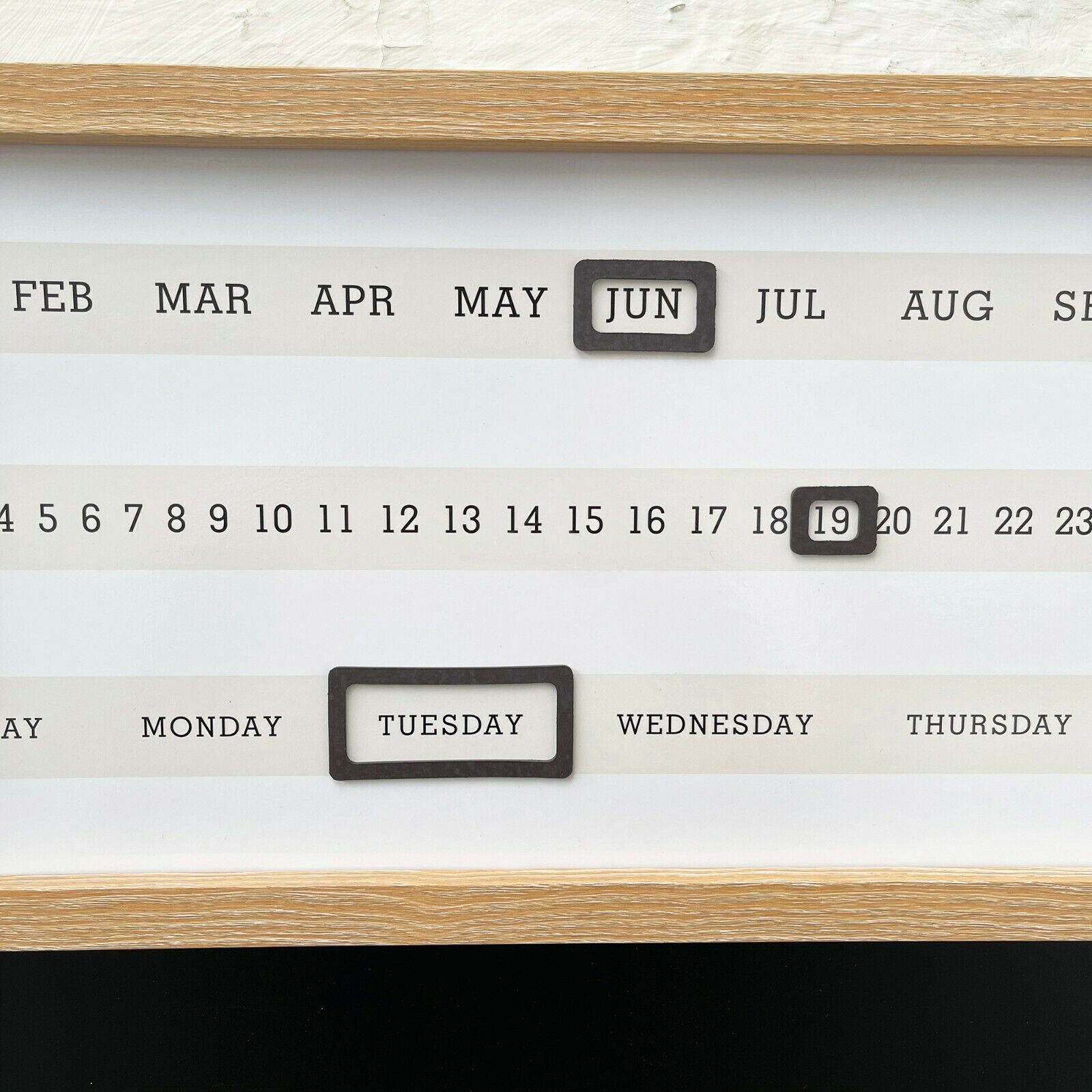 Wooden Magnetic Calendar Chalkboard
